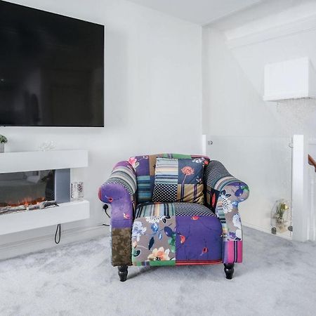 The Penthouse - Luxury 1 Bed - Panorama - Тенби Екстериор снимка